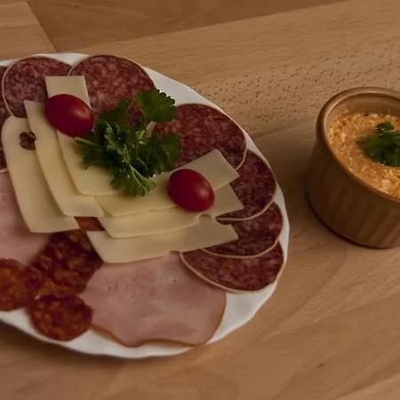 Bellevue Frühstückspension 3*